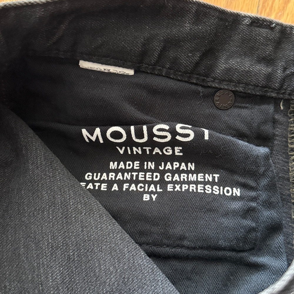 Moussy sz 24 Black Straight Leg Jeans with detailed flattering slit Frayed Hem - Picture 8 of 8